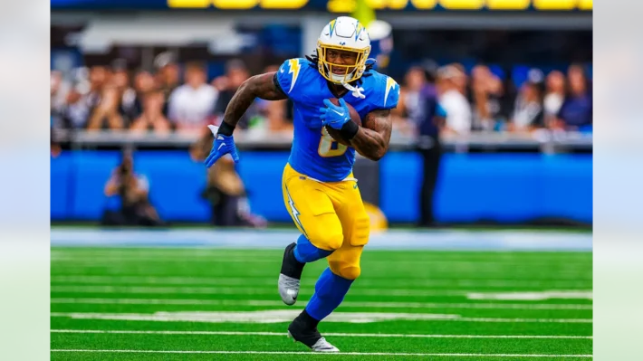 Chargers Fumble Game vs Raiders 1 y22bhj9w8tvimndsl6tq